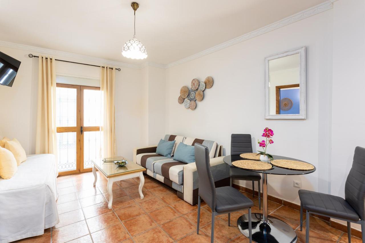 Apartahotel Puerta De Aduares