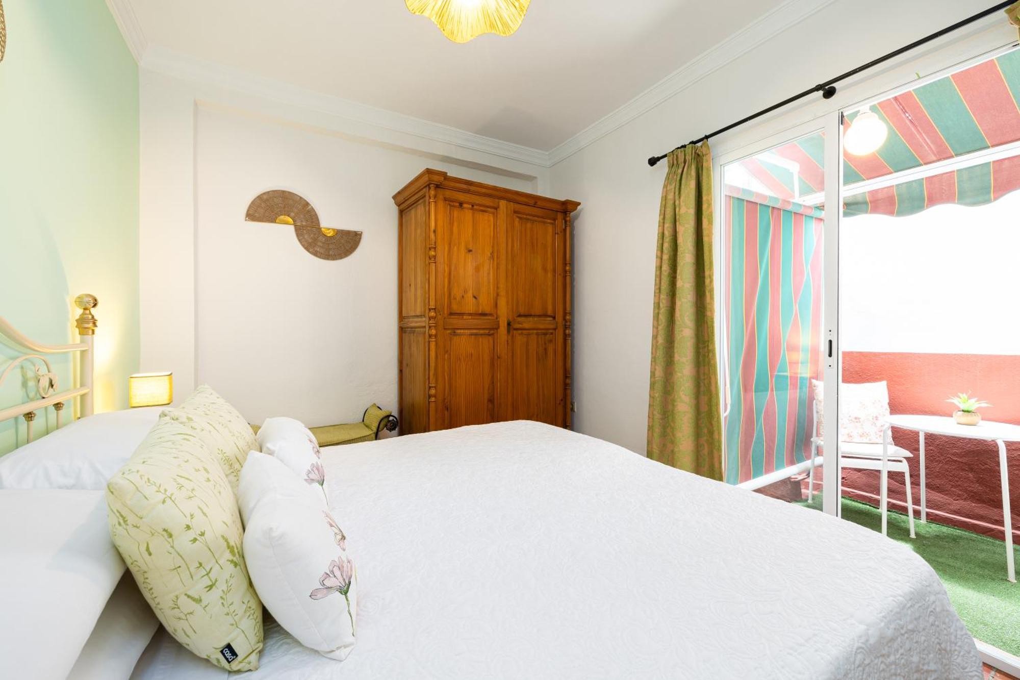Apartahotel Puerta De Aduares